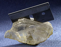 Le clivage du diamant brut